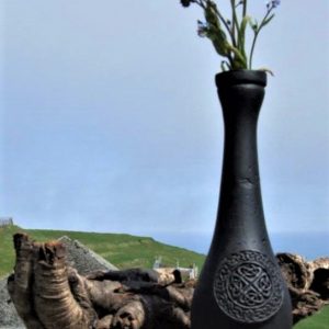 Stem vase with Celtic knot motif